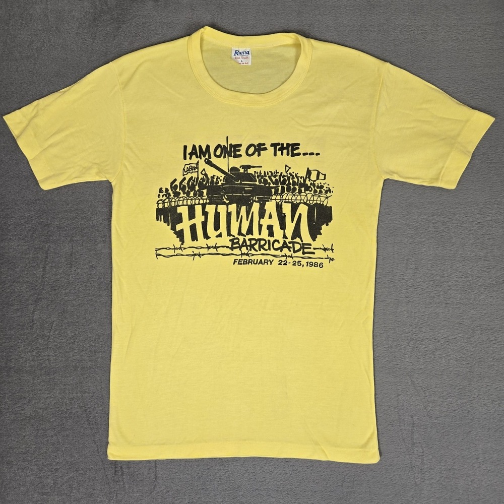 VTG 1986 PEOPLE POWER Philippines T-Shirt Mens Large Human Barricade Revolution